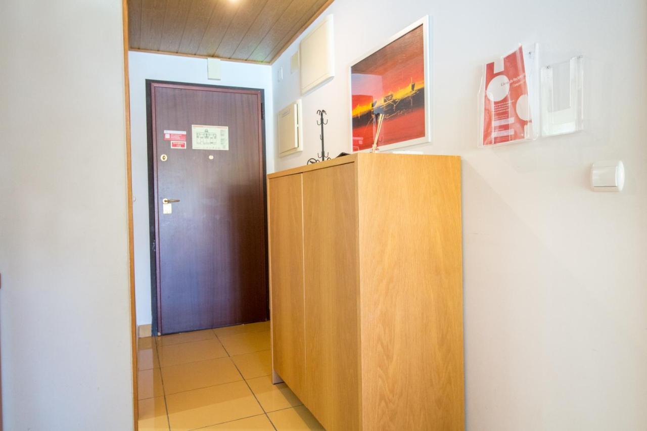 Marina Apartment By Stay-Ici, Algarve Holiday Rental Albufeira Exteriör bild